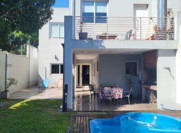 YAR-YA4-26799_2 · Casa 6 Ambientes. | Almafuerte 3674