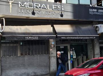 Local comercial , Once · Local Zona Facultad
