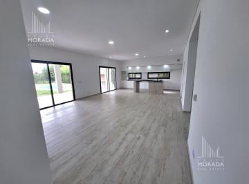Casa · 165m² · 5 Ambientes · 2 Cocheras · Venta Casa 5 Ambientes en Haras Santa María Escobar