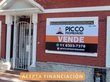 Casa · 310m² · 6 Ambientes · 2 Cocheras · Gran Casa a Refaccionar, Se Puede Financiar