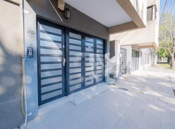 Departamento · 63m² · 3 Ambientes · 1 Cochera · Departamento de 2 Dorm. y Cochera