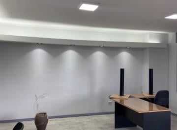 Oficina comercial de 4 ambientes, Córdoba · ¡Tu Oficina Ideal en El Corazón del Centro Te Espera!