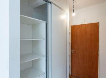 Departamento · 30m² · 1 Ambiente · Monoambiente en Almagro con Balcón Súper Luminoso