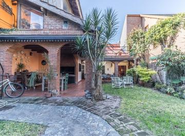 Casa · 182m² · 6 Ambientes · 2 Cocheras · Casa - Venta - Doble Cochera - Jardin - Villa Ballester, San Martin