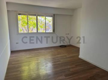 Oficina comercial · 63m² · 3 Ambientes · Departamento en Alquiler en La Plata