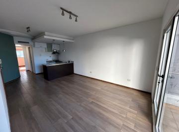 Departamento · 40m² · 2 Ambientes · Depto 2 Amb en Alquiler - Parque Chacabuco Balcon