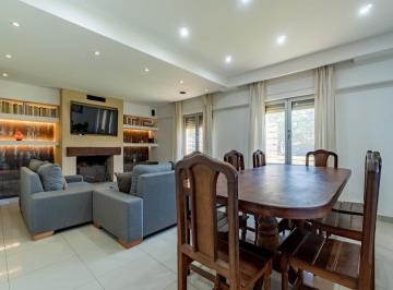 LIVING COMEDOR · Venta - Casa - 4 Dorm. - Los Solares, Funes