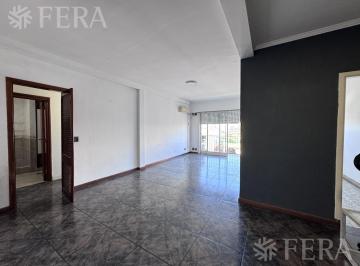 Departamento · 90m² · 4 Ambientes · Venta Departamento 4 Ambientes con Balcón en Wilde