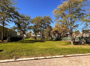 Terreno · 736m² · Lote Interno en Fincas de Hudson
