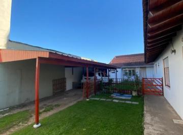 Casa · 120m² · 3 Ambientes · 1 Cochera · Casa con Departamento y Parque