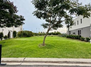 Terreno · 530m² · Terreno Lote en Venta en Castaños, Nordelta, Tigre