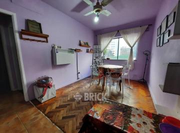 Departamento · 31m² · 2 Ambientes · Balcarce Al 1300 - T/al Fte Impecable Vista Abierta Todo Sol