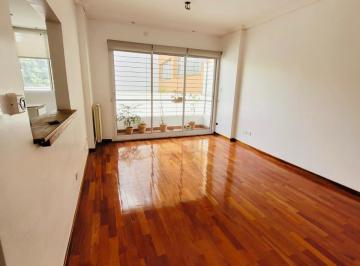 Departamento · 59m² · 3 Ambientes · Departamento en Caballito - Tres Ambientes Reciclado a Nuevo.
