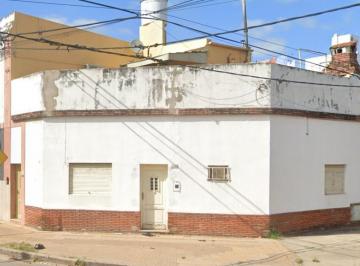 Casa de 2 ambientes, Ciudad de Santa Fe · Casa en Venta, Salvador Caputto 3500, Santa Fe.