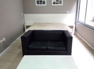 Departamento de 1 ambiente, Monserrat · Rivadavia 1182