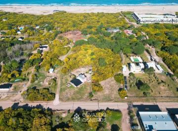 Terreno · 226m² · Lote Comercial Sobre Av 3 – Alto Potencial de Desarrollo