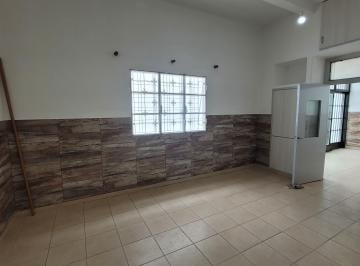 Comedor diario · Alquilo Casa de 3 Dorm. en B° Yapeyú