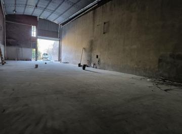 WER-WER-1677_2 · Galpon en Venta con Oficinas de 540 m² en Villa Maipu