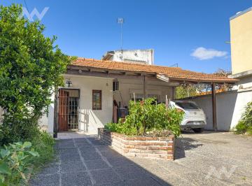 Casa de 3 ambientes, San Isidro · Casa en Venta en Boulogne con Dos Dorm. y Garage