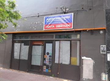 Local comercial · 283m² · Excelente Local en Mataderos - 283 m² - Apto Todo Destino - Sin Expensas