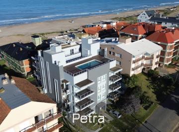 Departamento · 90m² · 4 Ambientes · 1 Cochera · Departamento en Venta Pinamar Norte con Vista Al Mar
