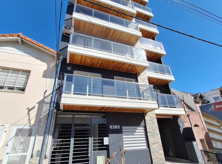 Desarrollo vertical · Bragado 6385