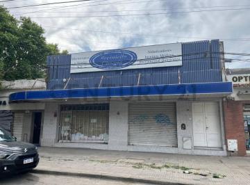 Local comercial · 247m² · 6 Ambientes · Local + Pension a La Venta en La Plata