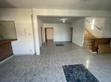 Departamento de 4 ambientes, La Matanza · Piso 4 Amb. Al Frente con Balcon, Terraza y Entrada Independiente