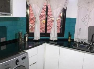 Casa · 65m² · 3 Ambientes · Duplex en Venta en Housing a m de Plaza Colón