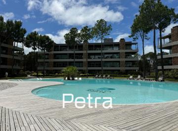 Departamento · 68m² · 3 Ambientes · 1 Cochera · Departamento en Venta en Pinamar Renata Norte. 3 Ambientes con Cochera