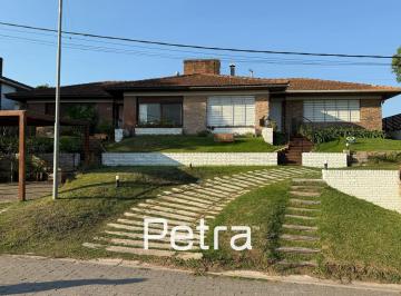 Casa · 86m² · 5 Ambientes · Casa en Pinamar