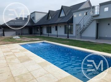 Casa · 280m² · 6 Ambientes · 2 Cocheras · Casa en Venta 6 Ambientes en Lagos de San Eliseo