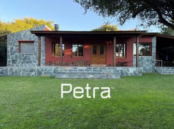 Campo · 235m² · 5 Ambientes · Casa - Chacra en Venta en Laguna del Rosario, Pinamar