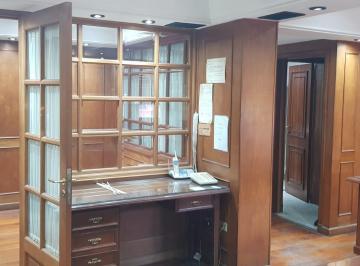 Oficina comercial , La Matanza · Alquiler Oficina en Pleno Centro Ramos Mejia – Funcional y Muy Luminosa