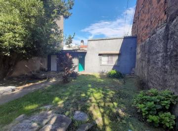 Casa · 80m² · 5 Ambientes · 3 Cocheras · Venta Troncos del Talar Multifamiliar a Reciclar