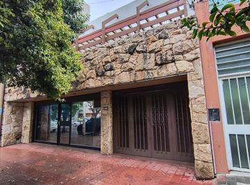 Casa · 310m² · 8 Ambientes · 2 Cocheras · Venta Casa 3 Plantas Cofico Cochera y Local Comer