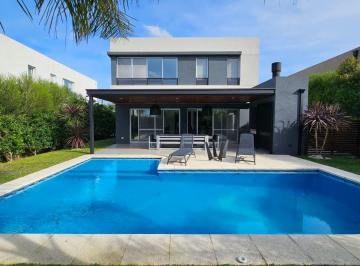 Casa · 200m² · 4 Ambientes · 1 Cochera · Venta y Alquiler Casa en Barrio Cerrado Los Castaños Nordelta