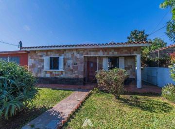 Casa · 152m² · 7 Ambientes · 2 Cocheras · Venta de Casa y Apartamento en Barros Blancos