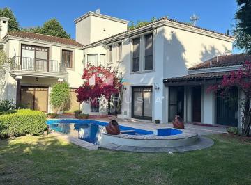Casa · 370m² · 5 Ambientes · 2 Cocheras · Casa en Alquiler en San Carlos Country Club, Pablo Nogues, Malvinas Argentinas