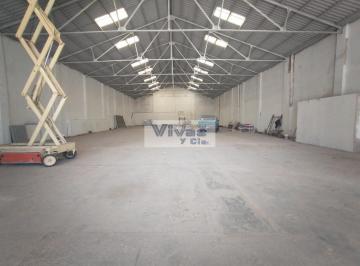 Bodega-Galpón · 825m² · Galpon en Alquiler S/Av