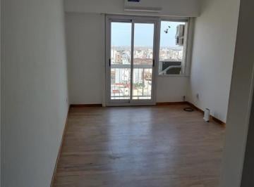 Departamento · 42m² · 2 Ambientes · 2amb Piso 19 con Vista Panorámica, "Todo a Nuevo": (Pisos Porcelanatos en Todo El Departamento, Co