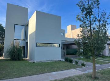 Foto · Country San Alfonso Mendiolaza Casa 3 Dorm. Moderna Apta Credito