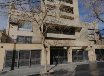 Departamento de 5 ambientes, Godoy Cruz · Departamento Bombal Sur