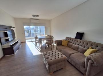 Departamento · 80m² · 4 Ambientes · 1 Cochera · Alquiler de Amplio Departamento 3 Ambientes con Cochera Amueblado en Quilmes Centro