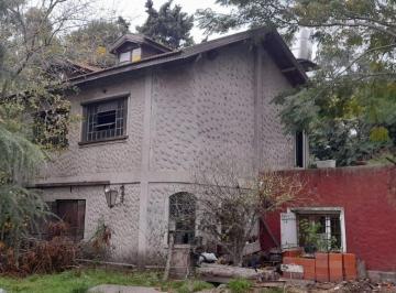Quinta vacacional de 3 ambientes, San Vicente · Casa Quinta C/amplio Lote (A Refaccionar)