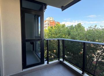 Departamento de 3 ambientes, Rosario · Venta - Santiago / Av Pellegrini - 1 Dorm con Comodín 2 Balcones