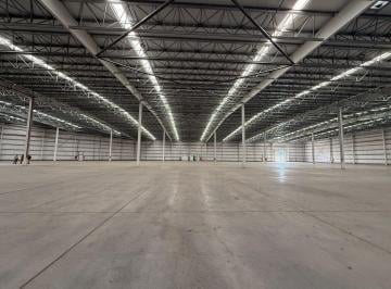 Bodega-Galpón · 8320m² · 1 Ambiente · Galpon Deposito 8800 m² en La Plata, Nave Industrial Triple a Alquila o Vende