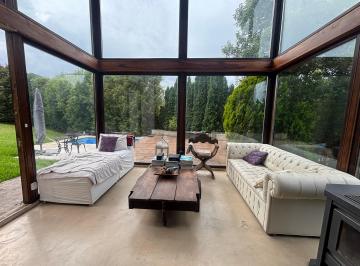 Casa de 2 ambientes, Mar del Plata · Venta Chalet con Terraza y Pileta en Sierra de Los Padres