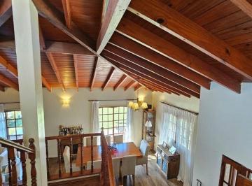 Quinta vacacional · 180m² · 7 Ambientes · 1 Cochera · Casa Quinta en Venta en del Viso, Pilar, G. B. a. Zona Norte