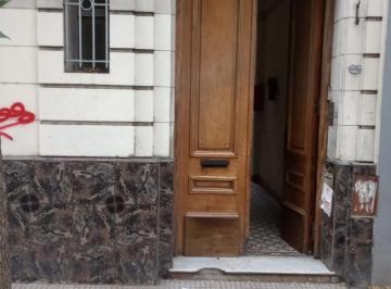 PH de 2 ambientes, Congreso · Venta 2 Ambientes PH Al Frente